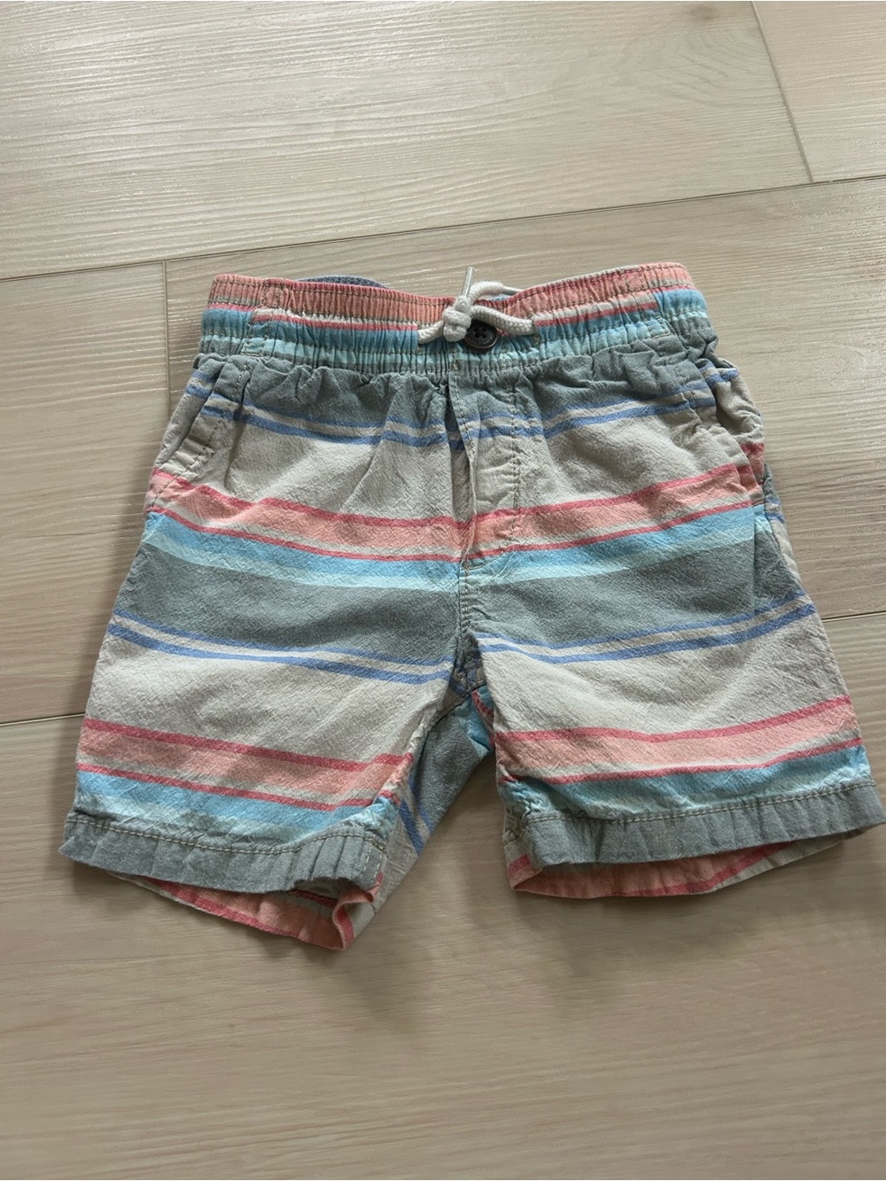 Boys Oshkosh Bgosh striped shorts - 3t
